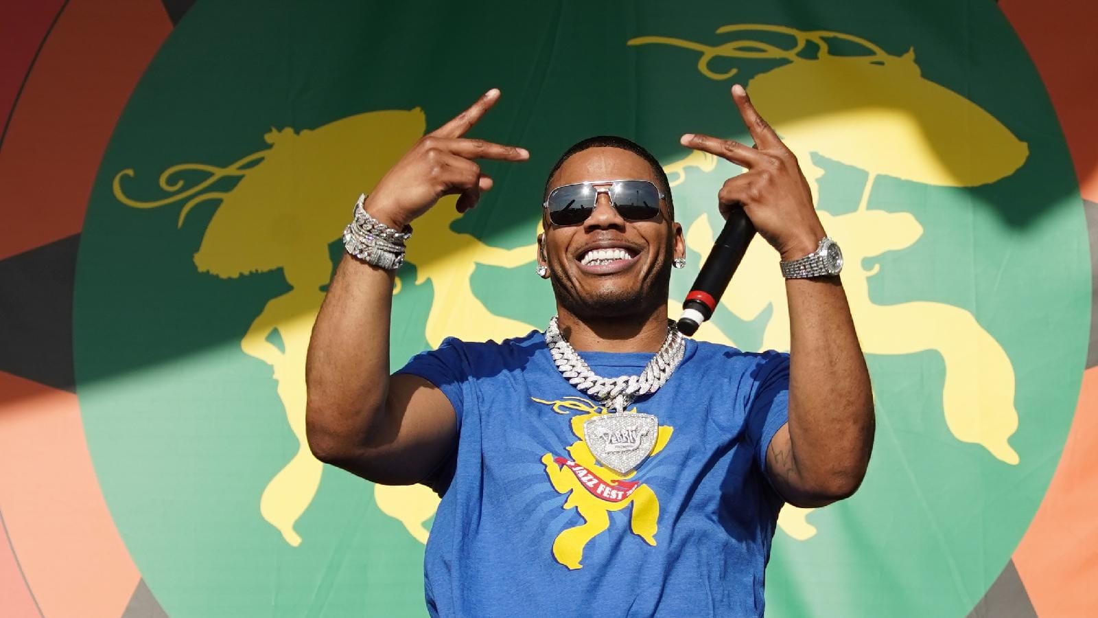 A famous rapper hit the jackpot and ended up in the police station