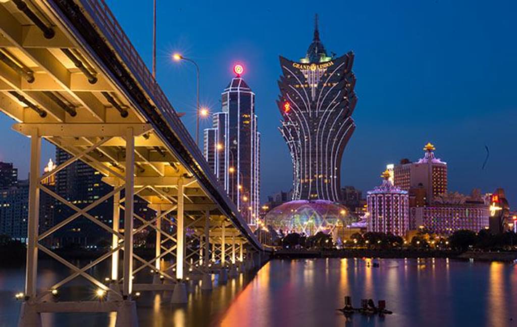 SJM will bring back the Floating Casino by 2026
