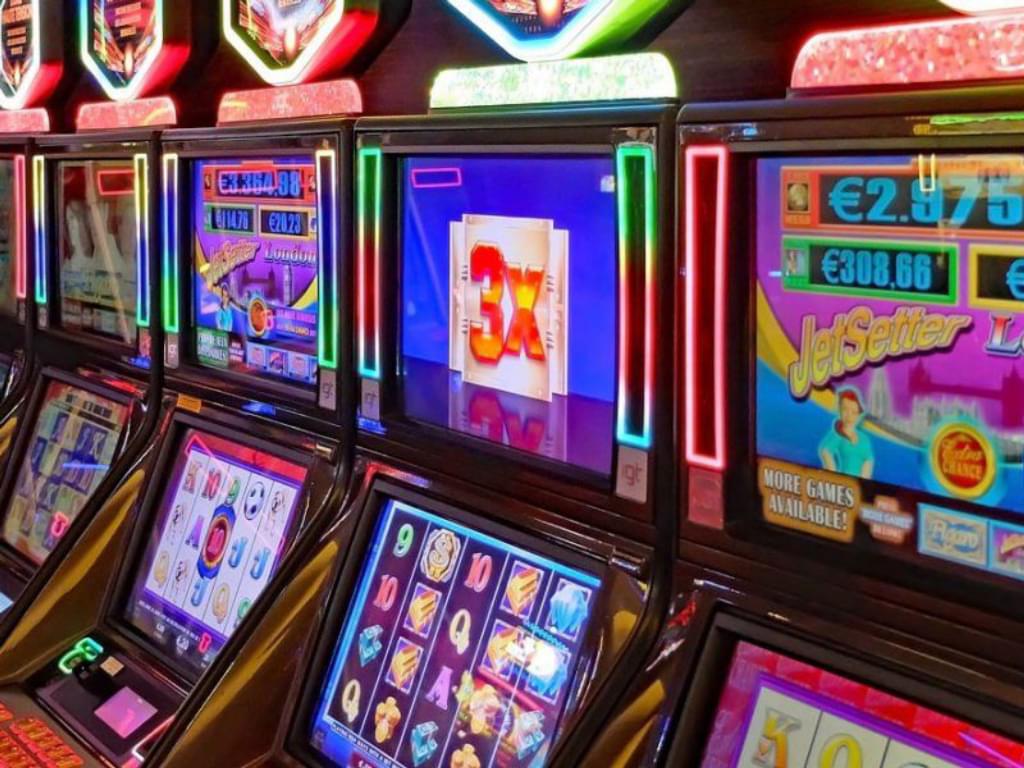 Slotegrator: launching a successful online casino from scratch