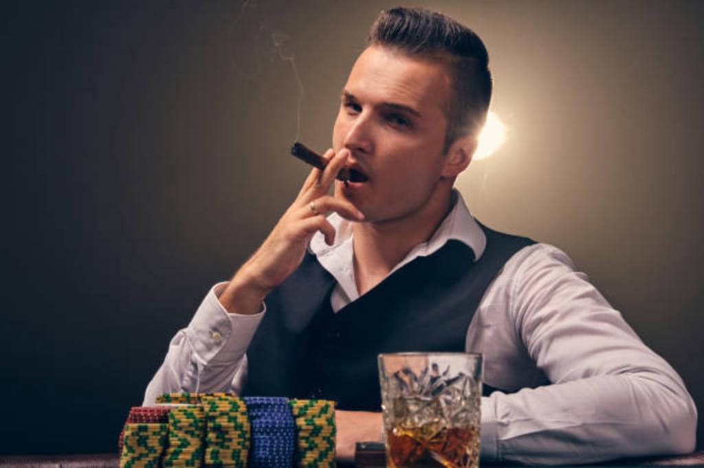 Casino Workers Outraged Over Delayed Smoking Ban Legislation