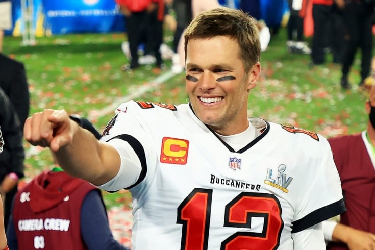 Americans chose their favorite athletes in the NBA and NFL