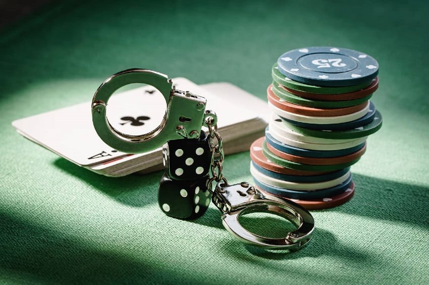 Ukraine Seizes $184,000 from Largest Online Casino for Tax Evasion