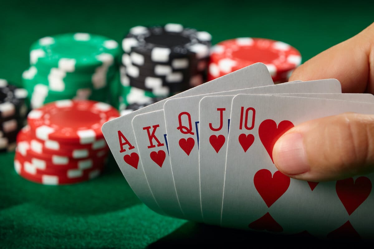 In New South Wales, Police Officers to Monitor Poker Machines in Pubs and Clubs
