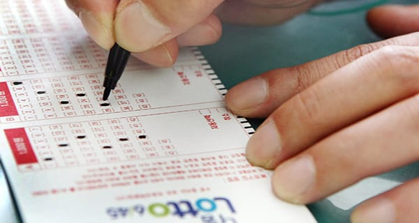 Korean Man Sentenced to Prison for Lottery Prediction Program Scam