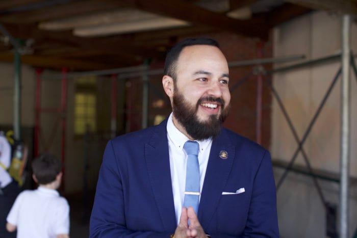 Francisco Moya Supports Proposal for Casino in Queens